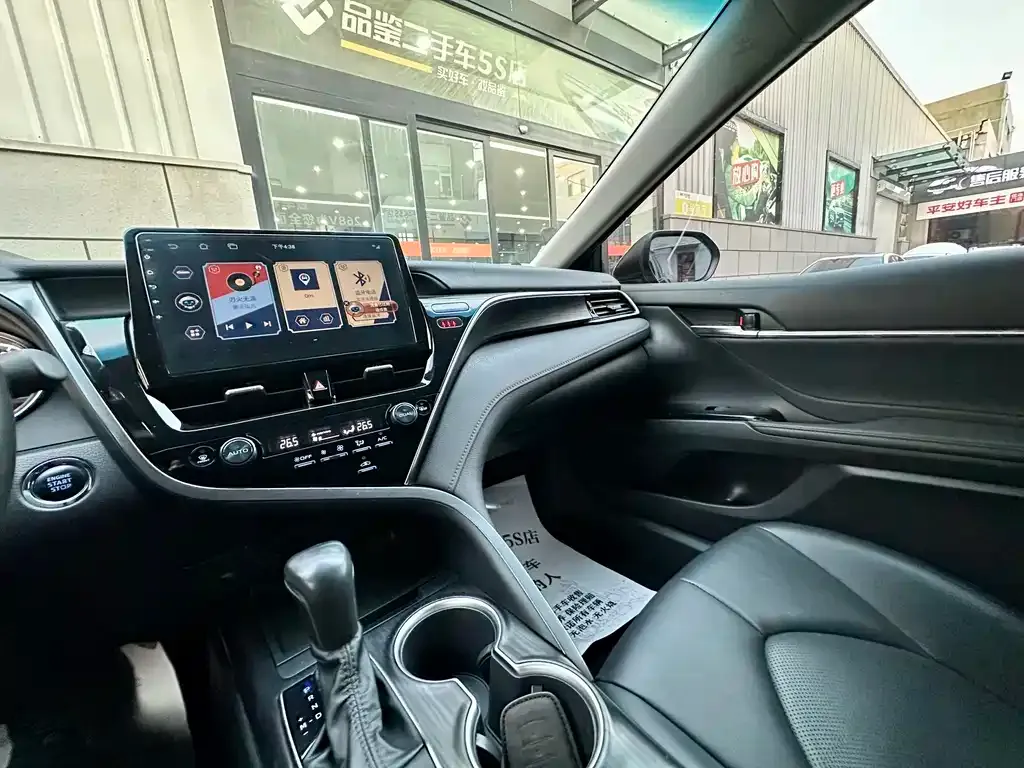 Toyota Camry 2022 из CN, фото 3