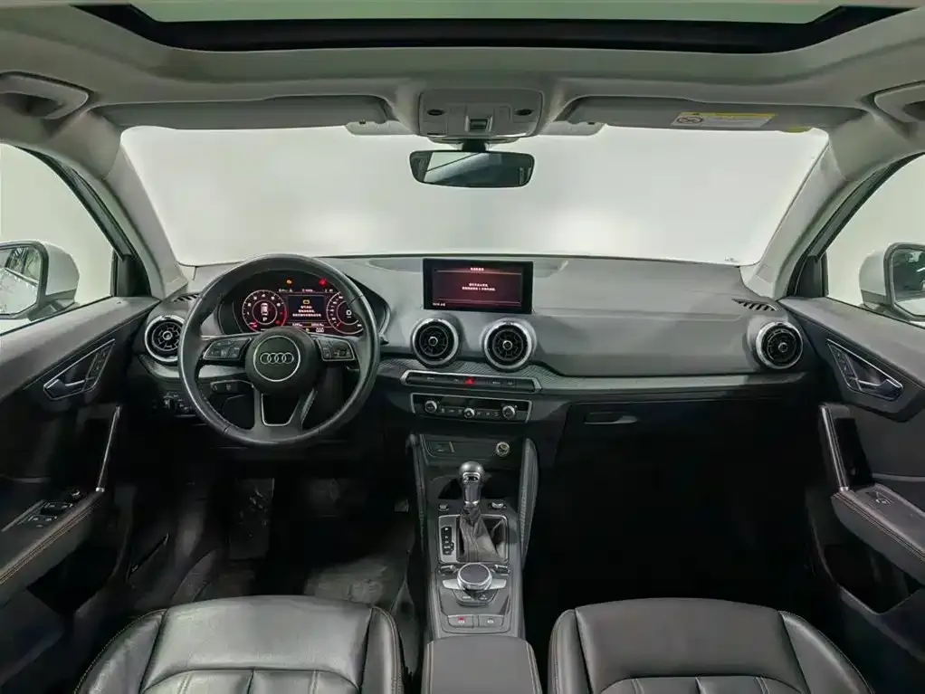 Audi Q2L 2024 из CN, фото 7