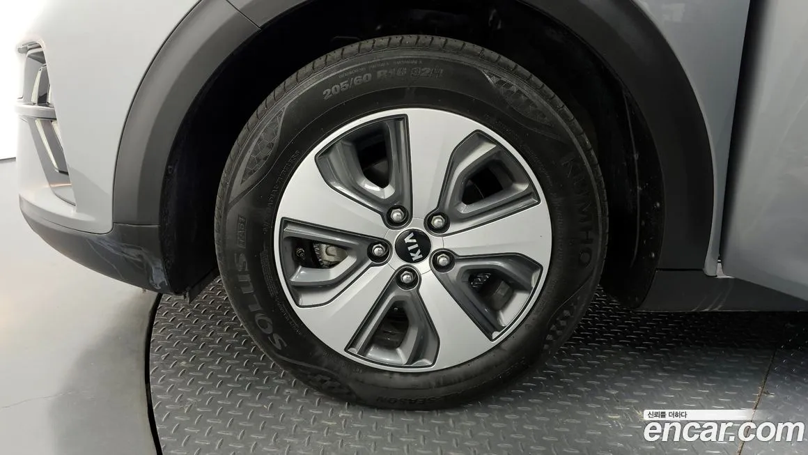 Kia Niro 2021 из KR, фото 5