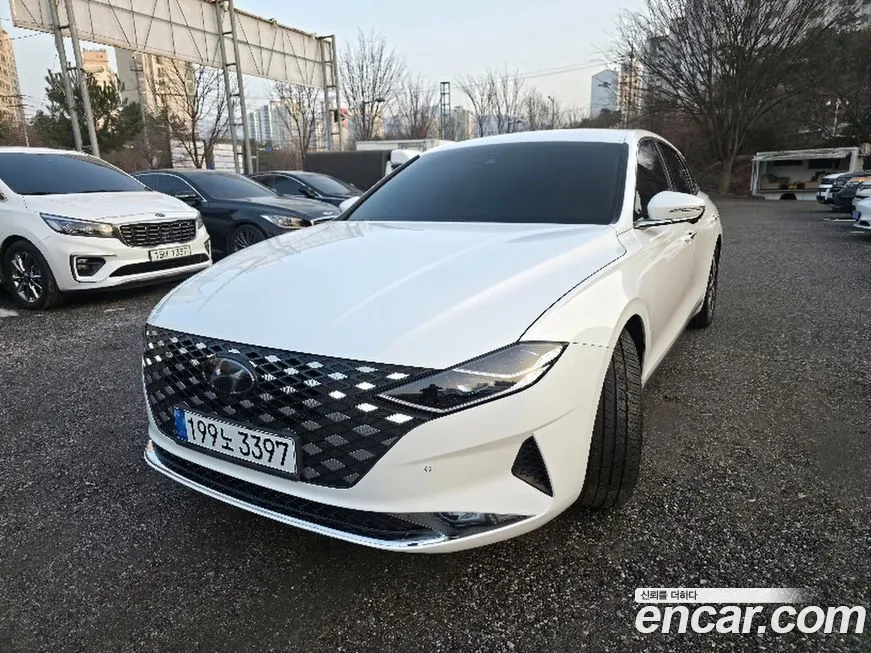 Hyundai Grandeur — фото 1