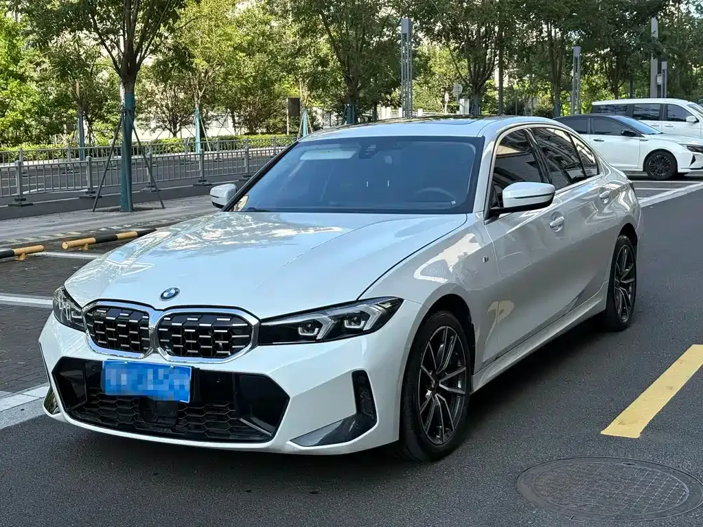 BMW 3 Series 2025 из CN, фото 1