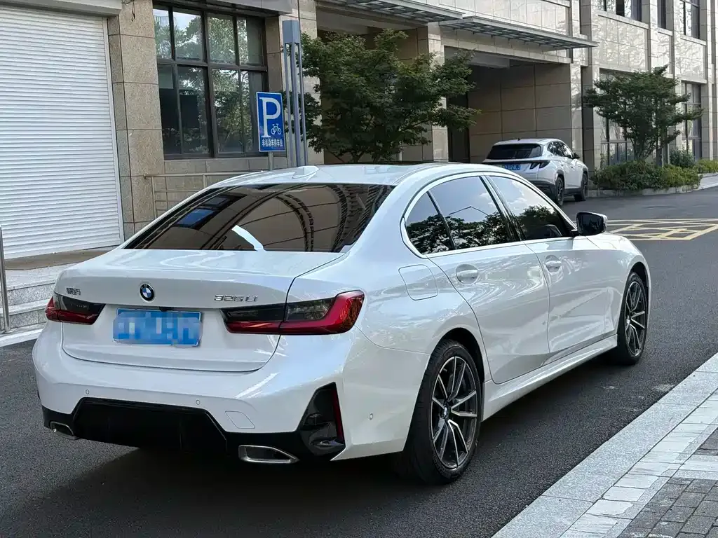 BMW 3 Series 2025 из CN, фото 7