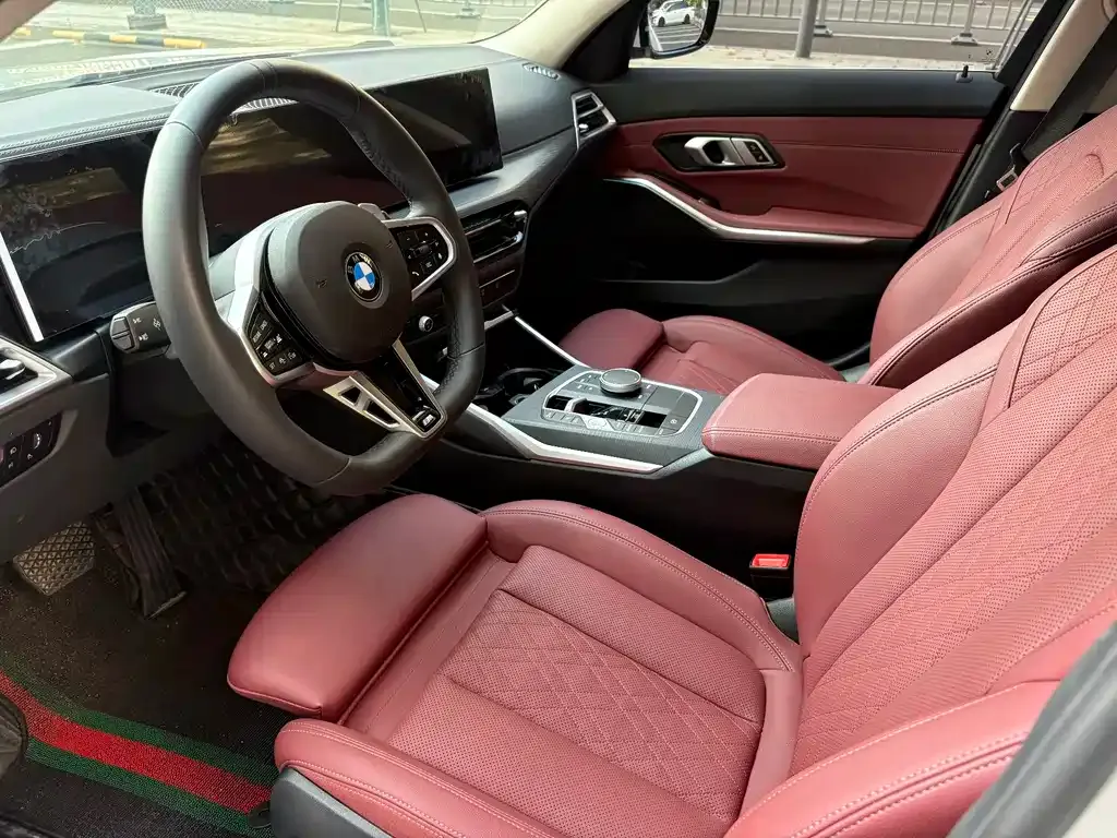 BMW 3 Series 2025 из CN, фото 2