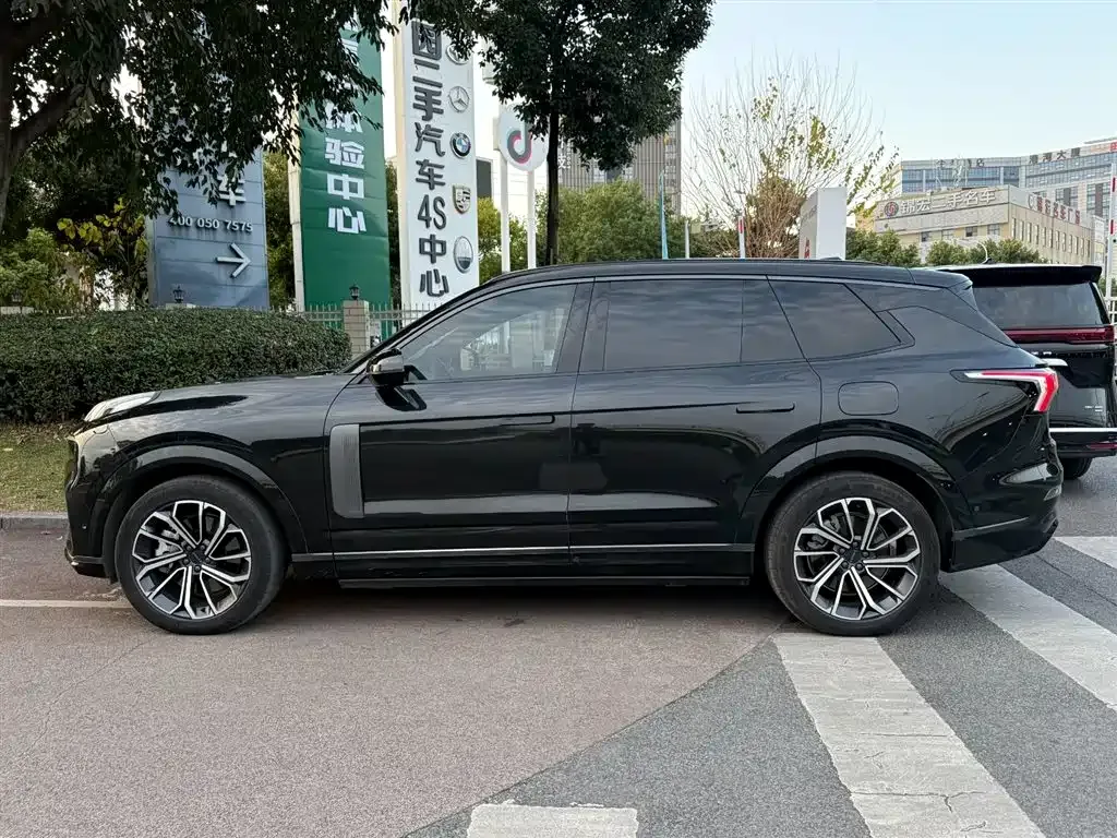Lynk & Co 09 EM-P 2022 из CN, фото 6