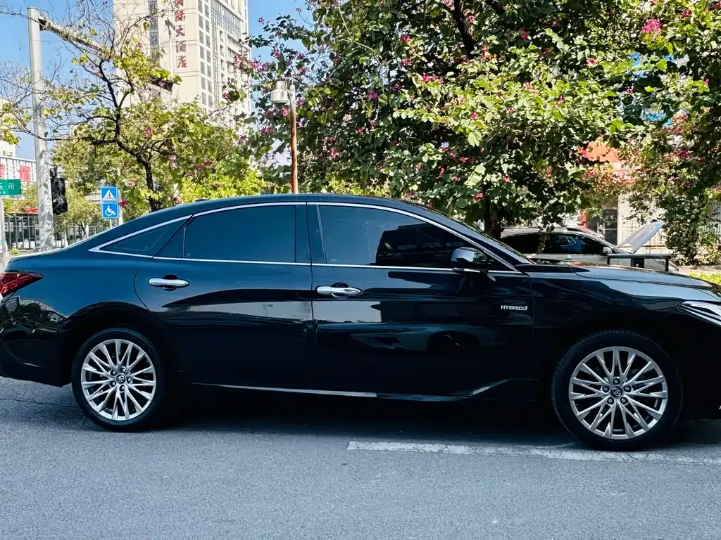 Toyota Avalon 2023 из CN, фото 10