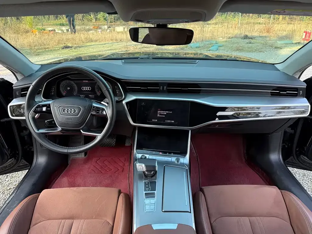 Audi A7L — фото 6