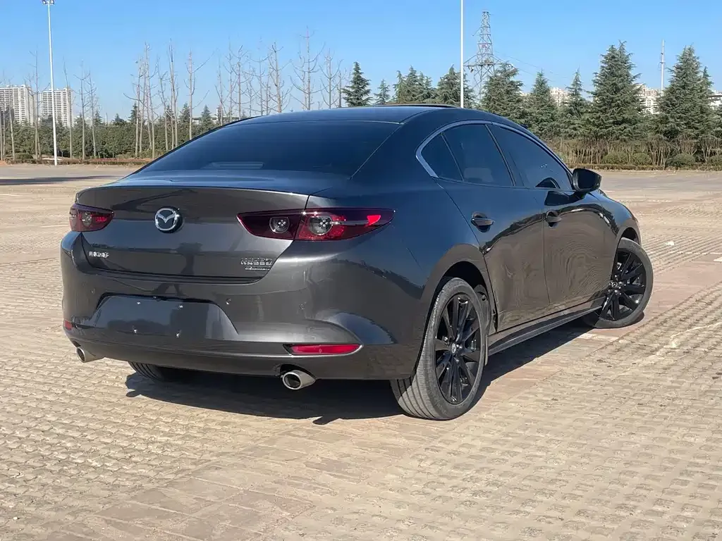 Mazda 3 Axela 2023 из CN, фото 5