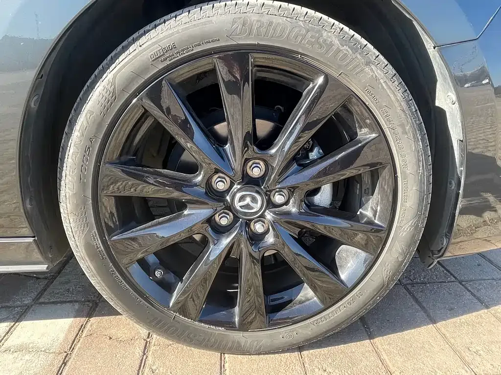Mazda 3 Axela 2023 из CN, фото 6