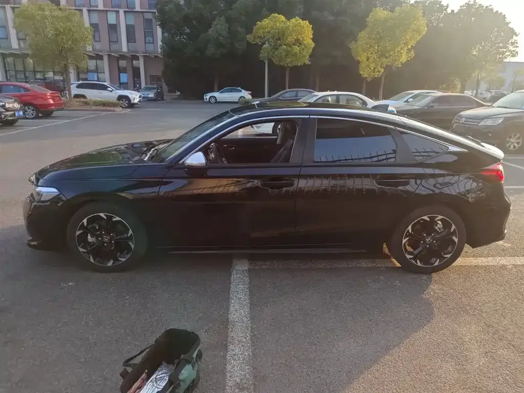 Honda Civic — фото 6