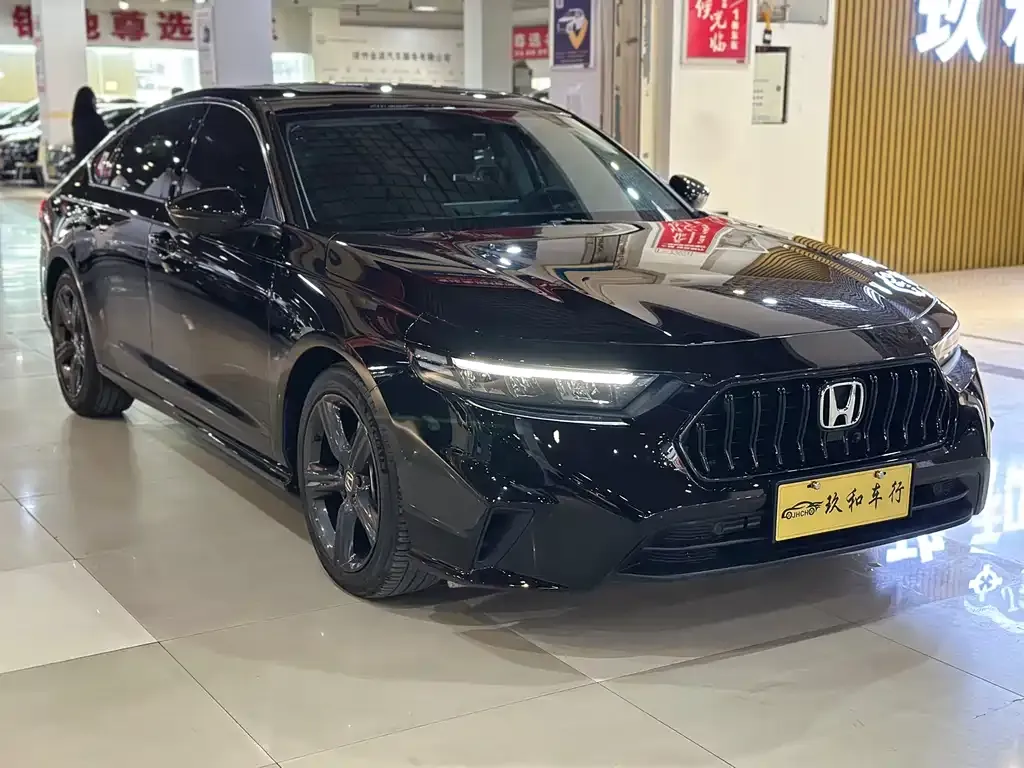 Honda Inspire 2025 из CN, фото 8