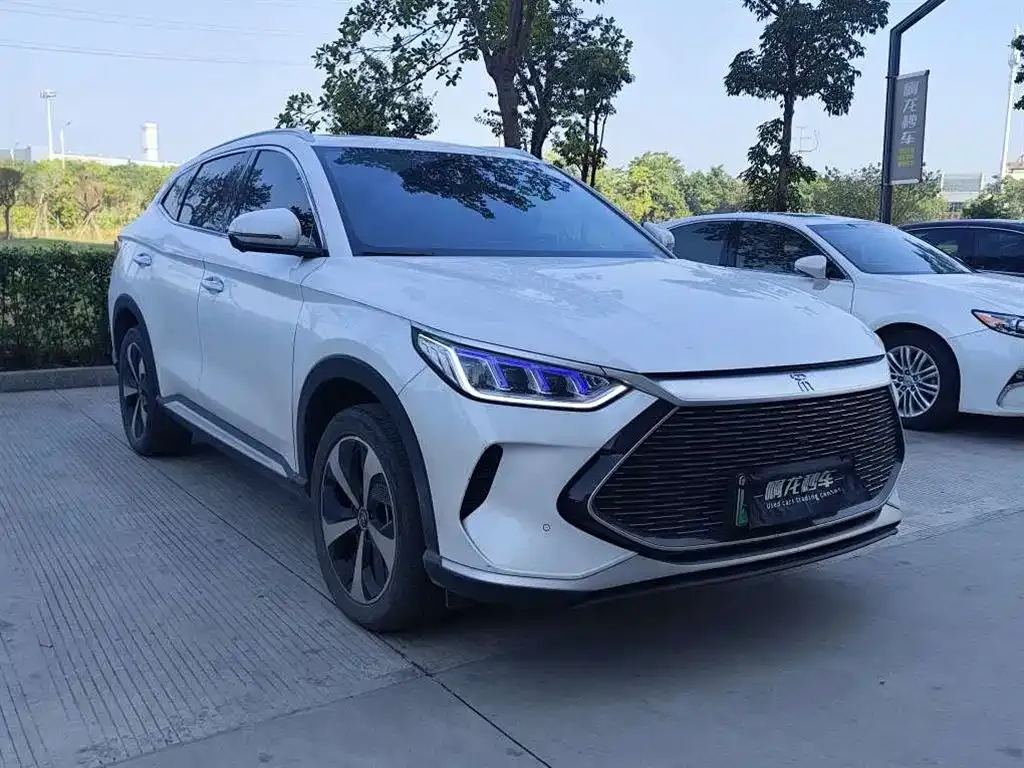 BYD PLUS New Energy — фото 3