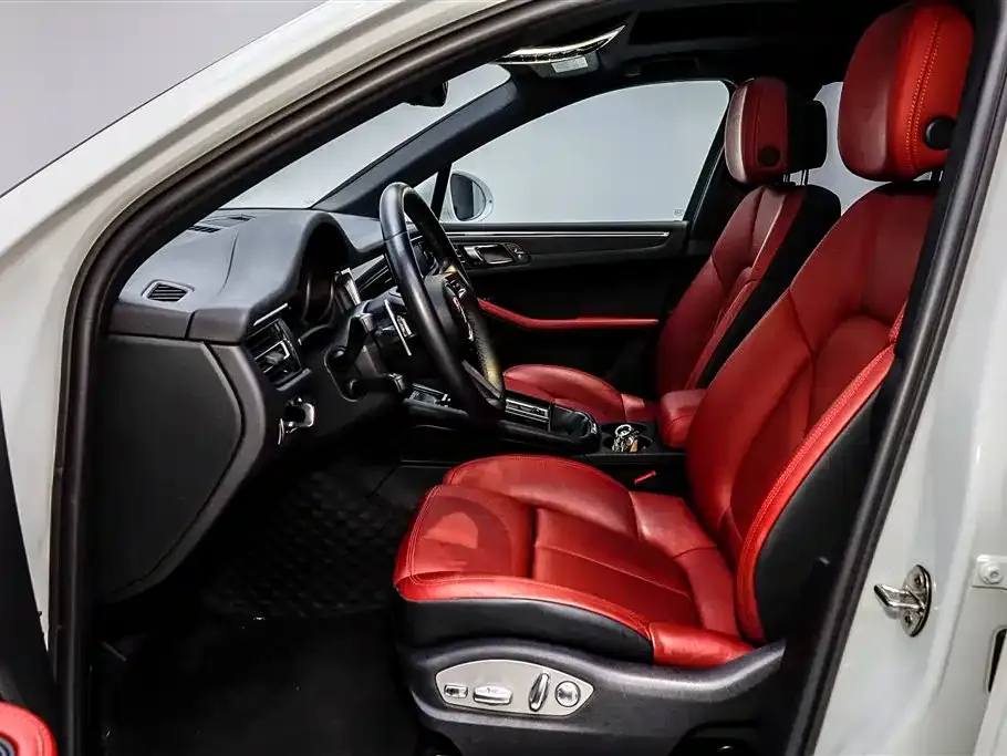 Porsche Macan 2022 из CN, фото 8