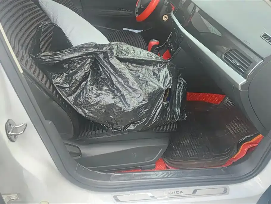 Volkswagen Lavida 2021 из CN, фото 9
