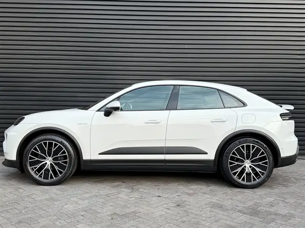 Porsche Macan EV 2025 из CN, фото 8