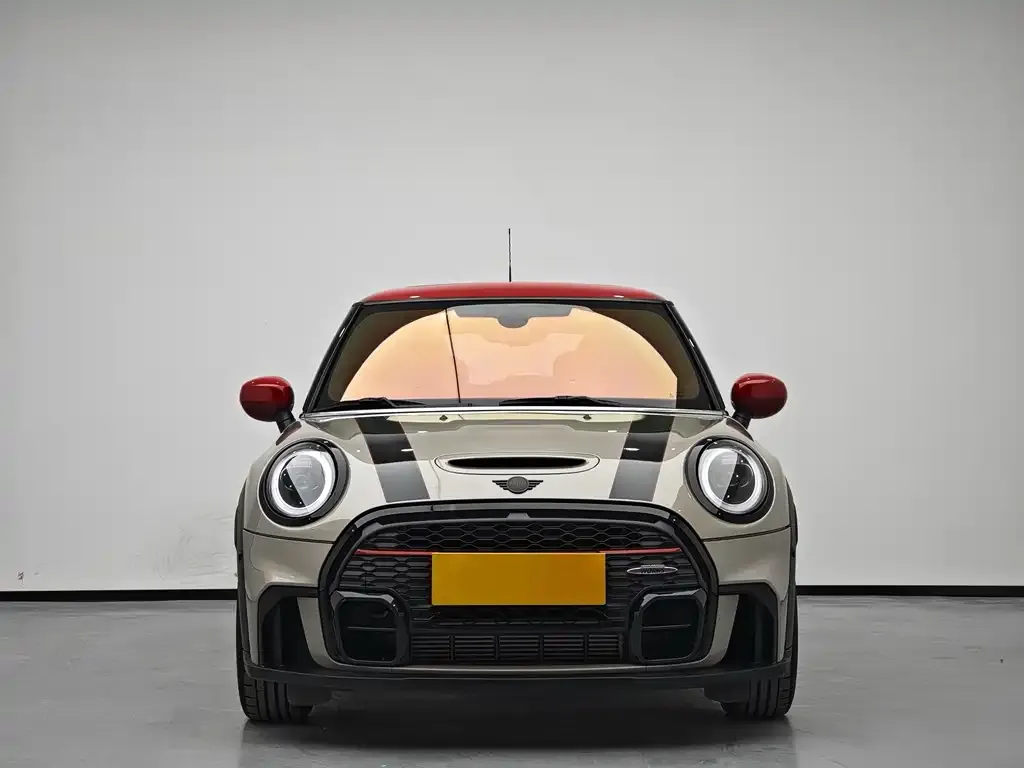 MINI JCW (John Cooper Works) 2022 из CN, фото 2