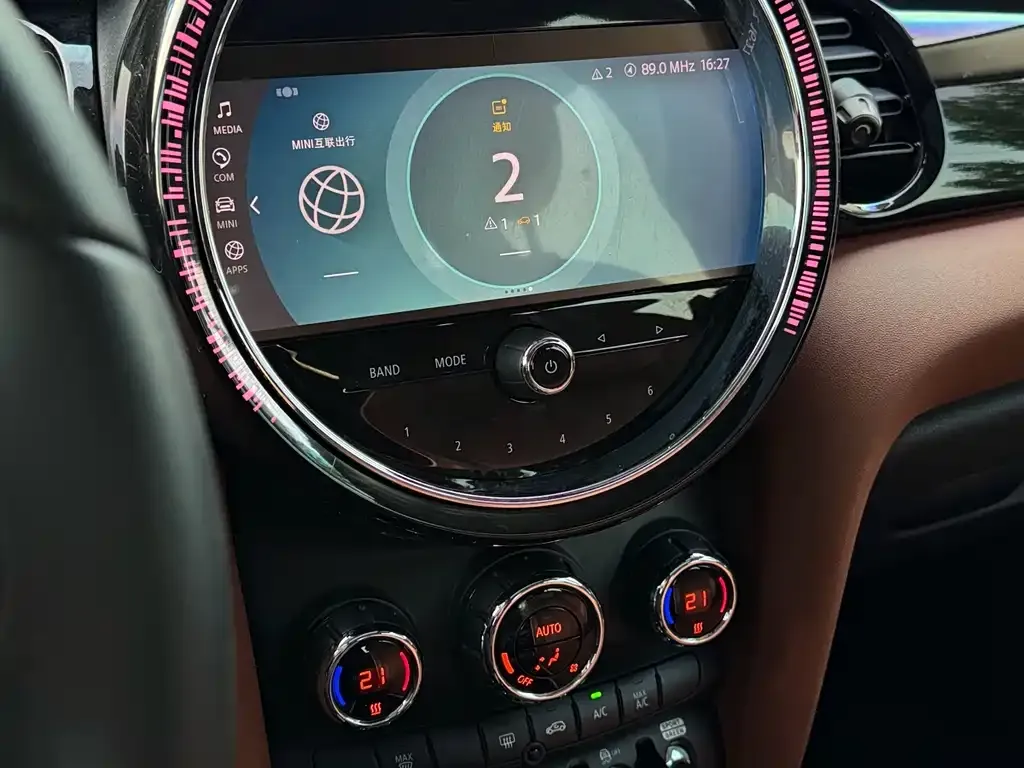 MINI Cooper (3-door) 2022 из CN, фото 4