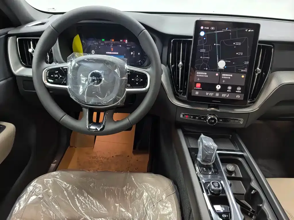 Volvo XC60 2025 из CN, фото 9