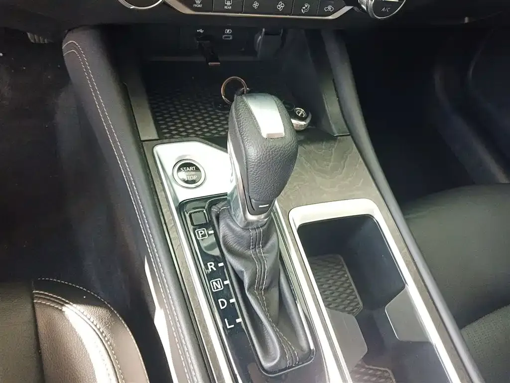 Nissan Teana 2024 из CN, фото 4