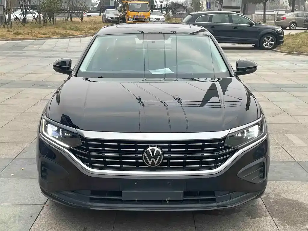 Volkswagen Passat 2023 из CN, фото 9