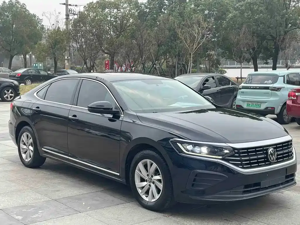 Volkswagen Passat 2023 из CN, фото 5