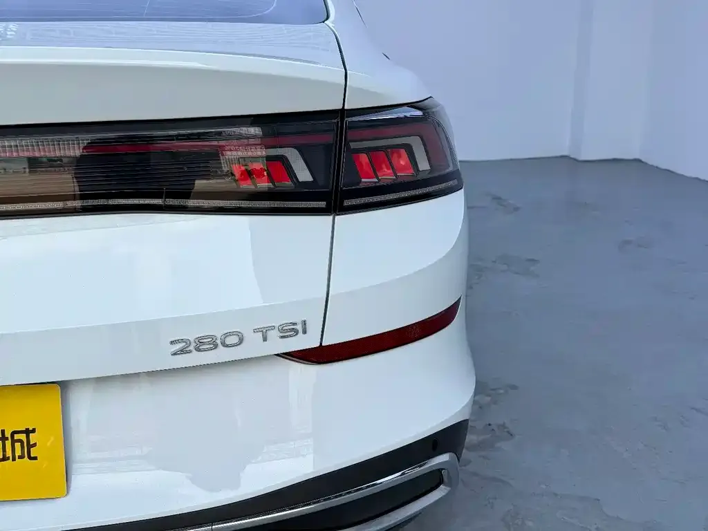 Volkswagen Lamando 2024 из CN, фото 7