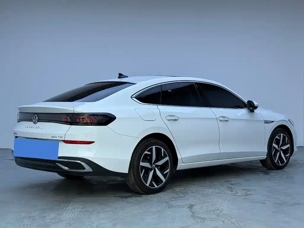Volkswagen Lamando 2024 из CN, фото 9