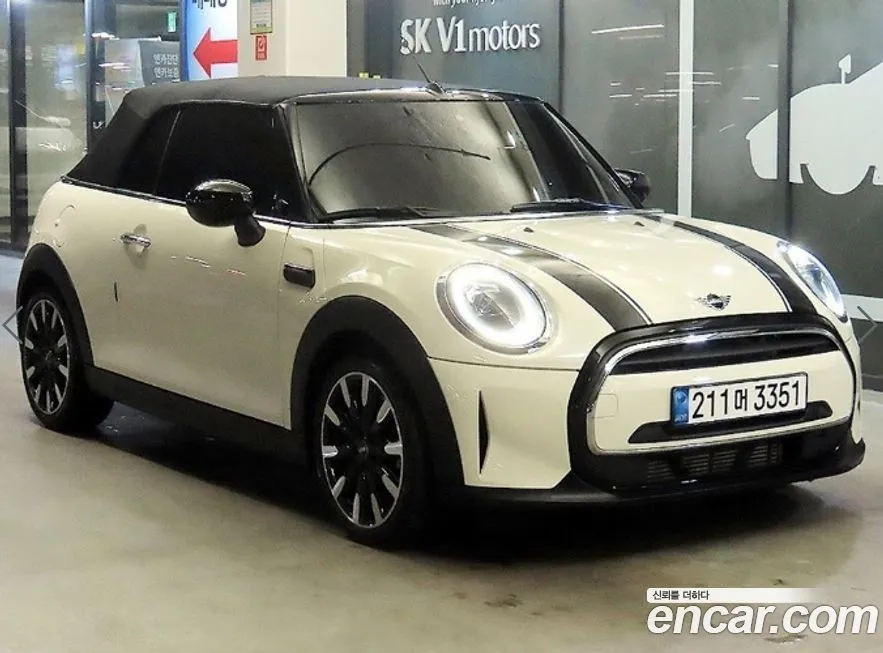 Mini Cooper Convertible 2022 из KR, фото 8