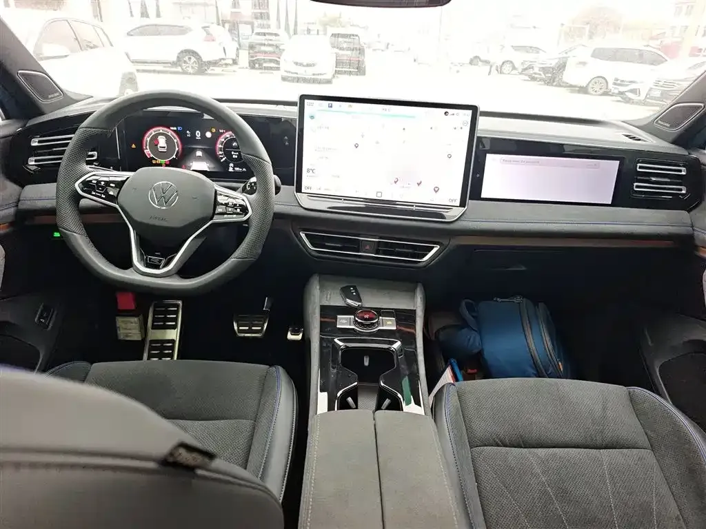 Volkswagen Tiguan L 2024 из CN, фото 8