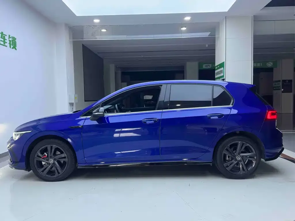 Volkswagen Golf 2022 из CN, фото 7