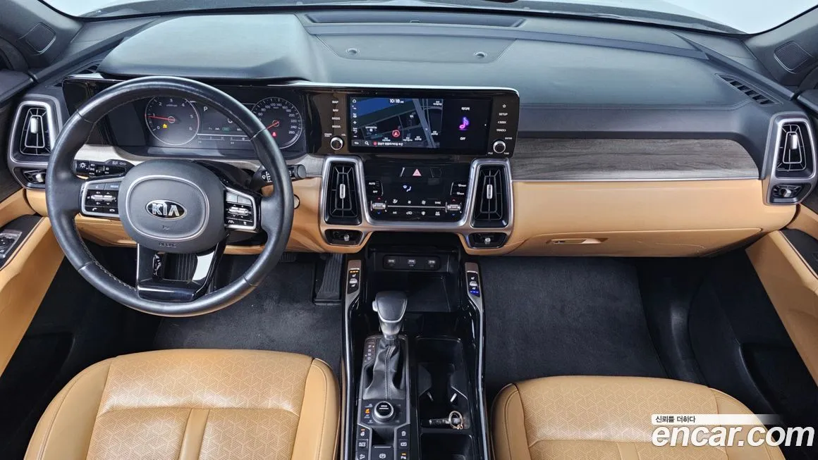 Kia Sorento — фото 7