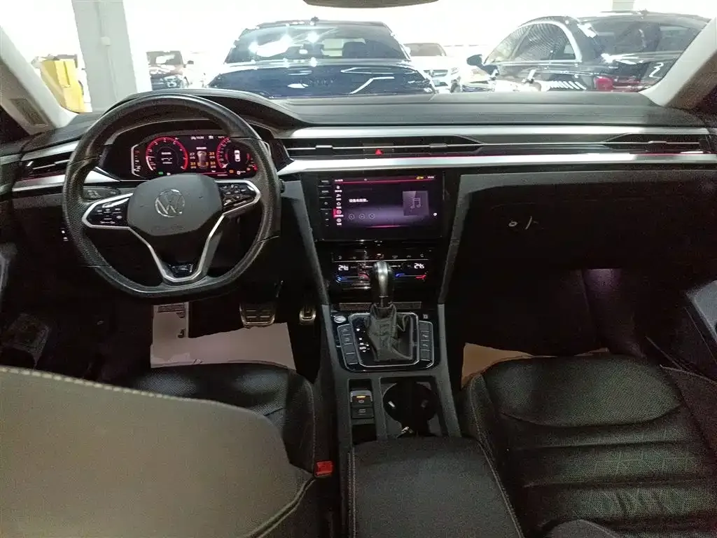 Volkswagen CC 2022 из CN, фото 6