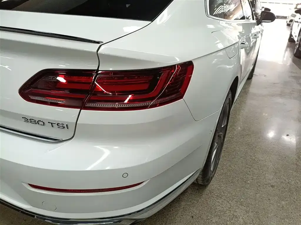 Volkswagen CC 2022 из CN, фото 5