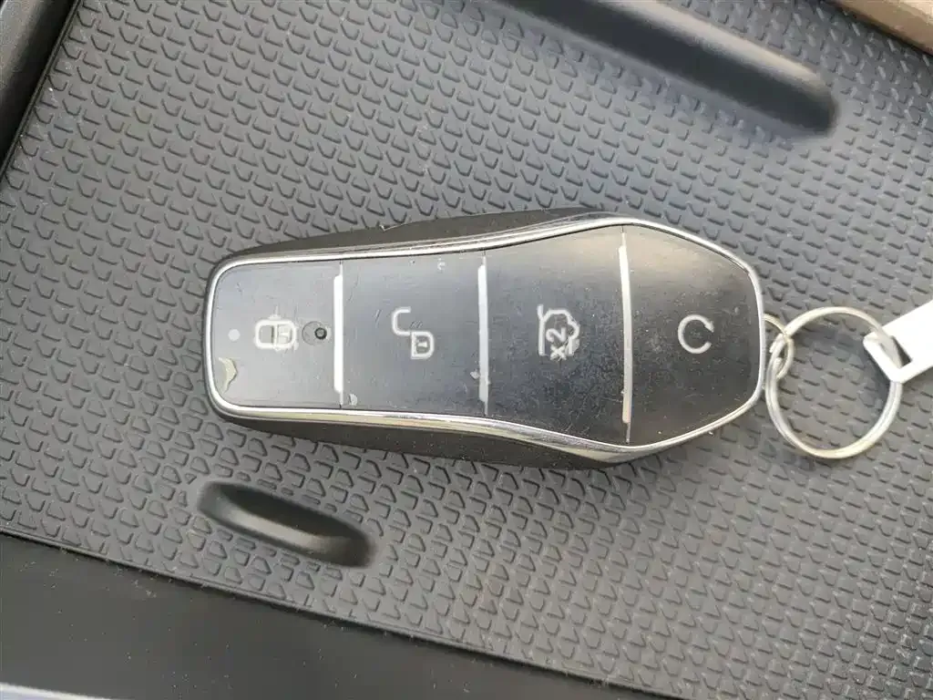 BYD Qin L 2025 из CN, фото 9