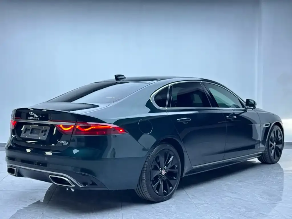Jaguar XFL 2023 из CN, фото 7