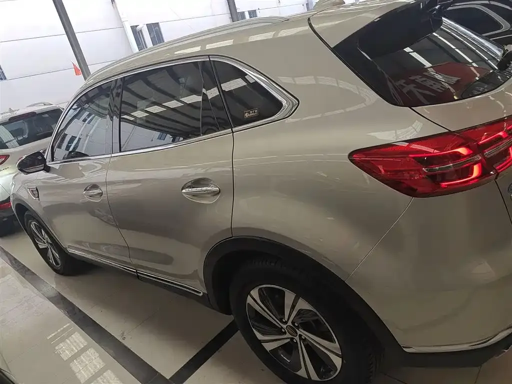 Hongqi HS5 2021 из CN, фото 2