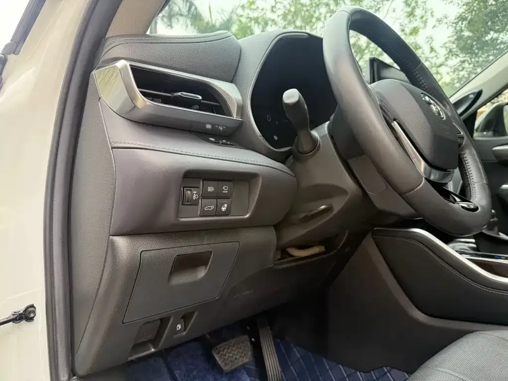 Toyota Highlander 2022 из CN, фото 6