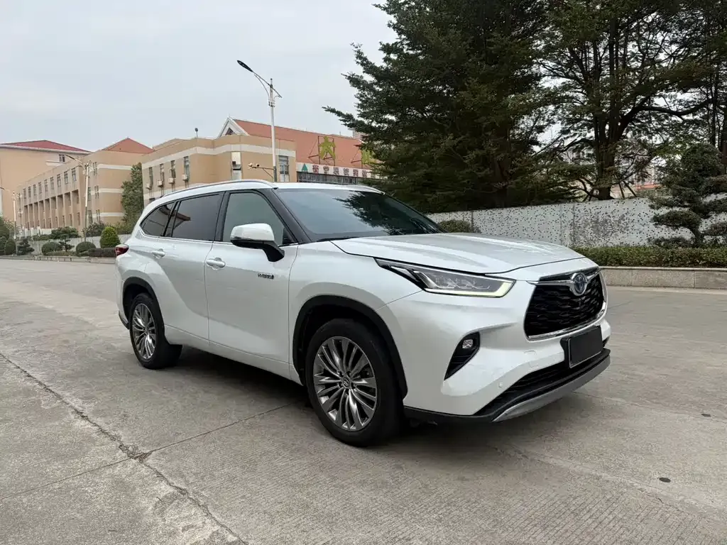 Toyota Highlander 2022 из CN, фото 3