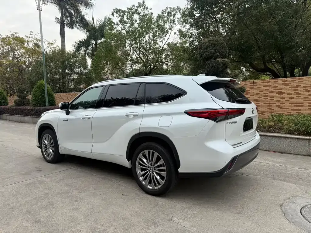 Toyota Highlander 2022 из CN, фото 5