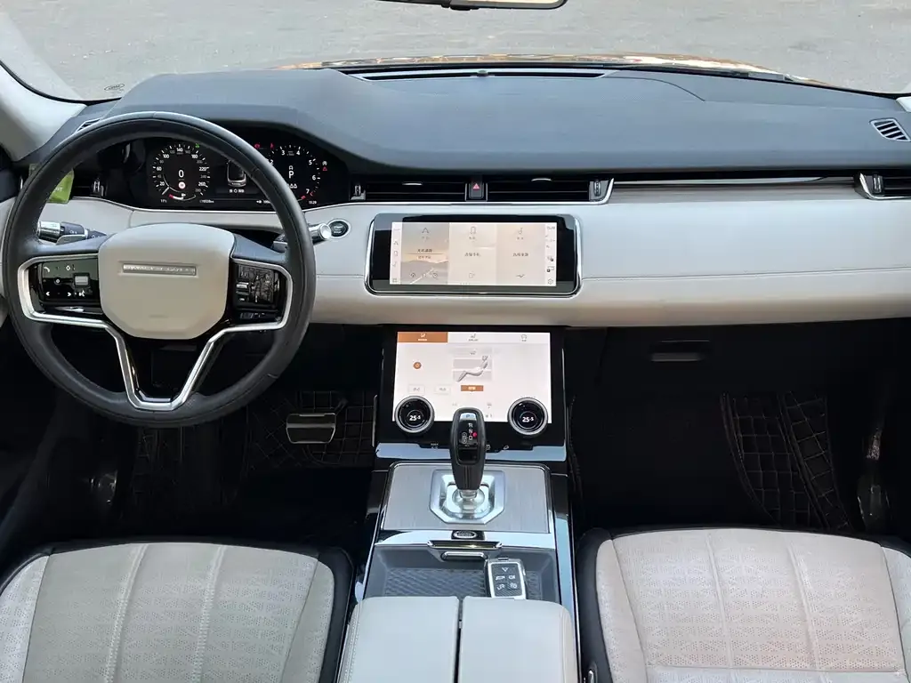 Land Rover Evoque 2023 из CN, фото 2