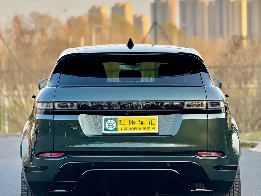 Land Rover Evoque 2023 из CN, фото 6