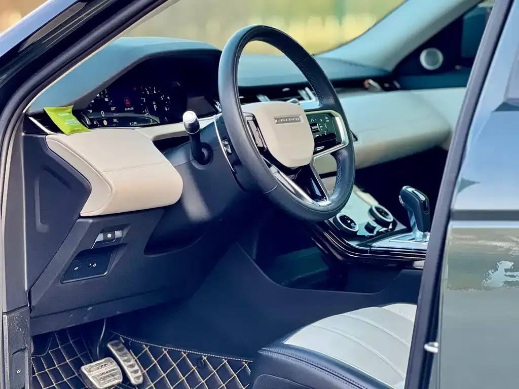 Land Rover Evoque 2023 из CN, фото 5