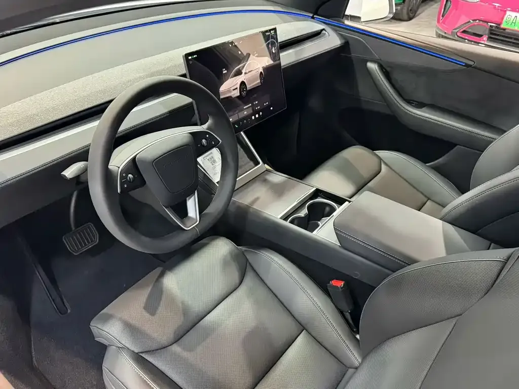 Tesla Model Y L 2026 из CN, фото 5