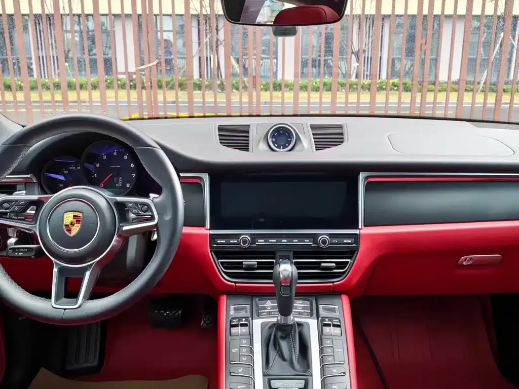 Porsche Macan 2021 из CN, фото 2