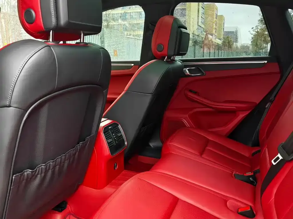 Porsche Macan 2021 из CN, фото 6