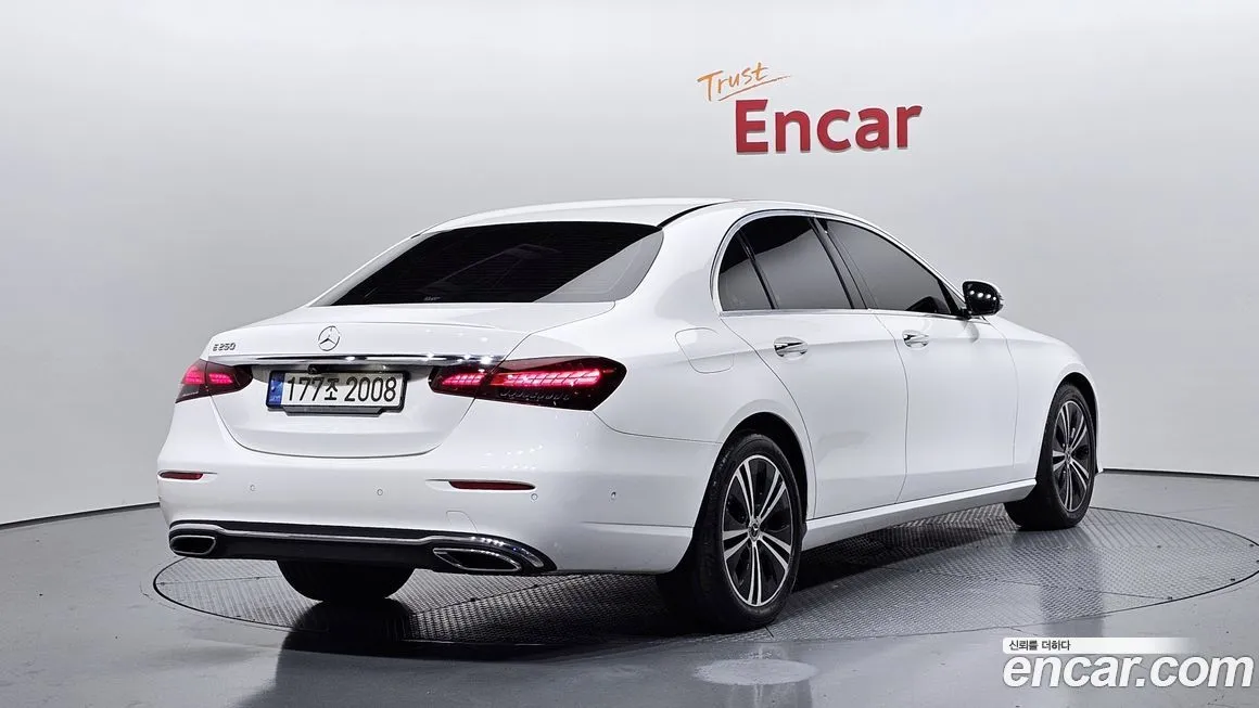 Mercedes-Benz E-Class 2021 из KR, фото 4