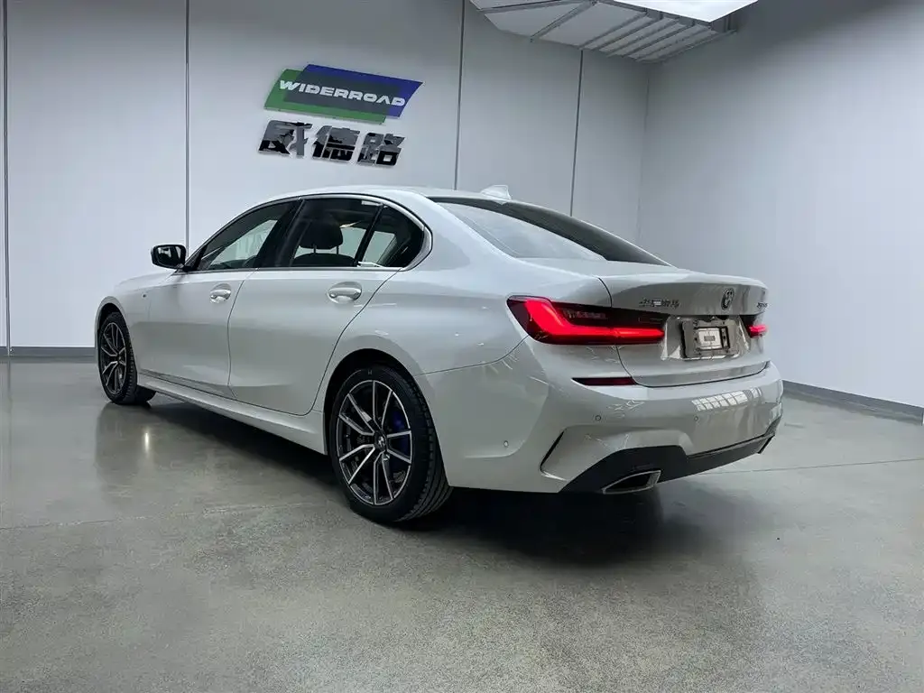 BMW 3 Series 2022 из CN, фото 9