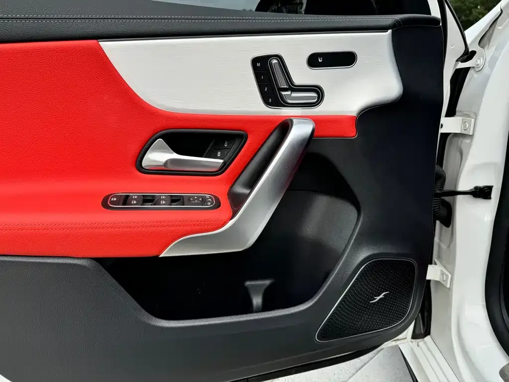 Mercedes-Benz A-Class AMG 2024 из CN, фото 3