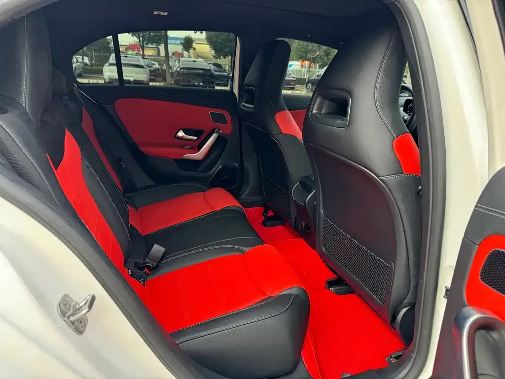 Mercedes-Benz A-Class AMG 2024 из CN, фото 4