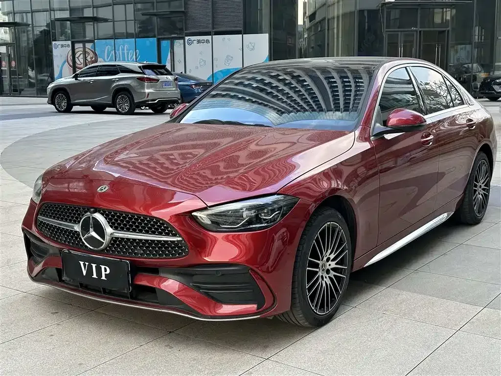 Mercedes-Benz C-Class — фото 1
