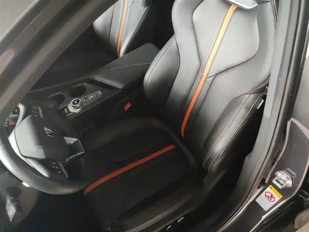 Changan UNI-V 2024 из CN, фото 9